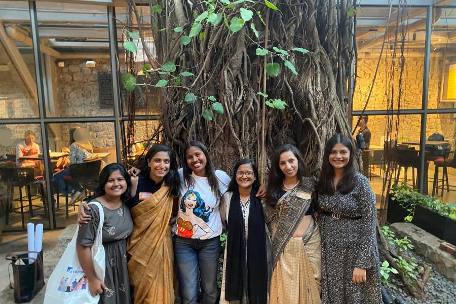 {image:url:description}